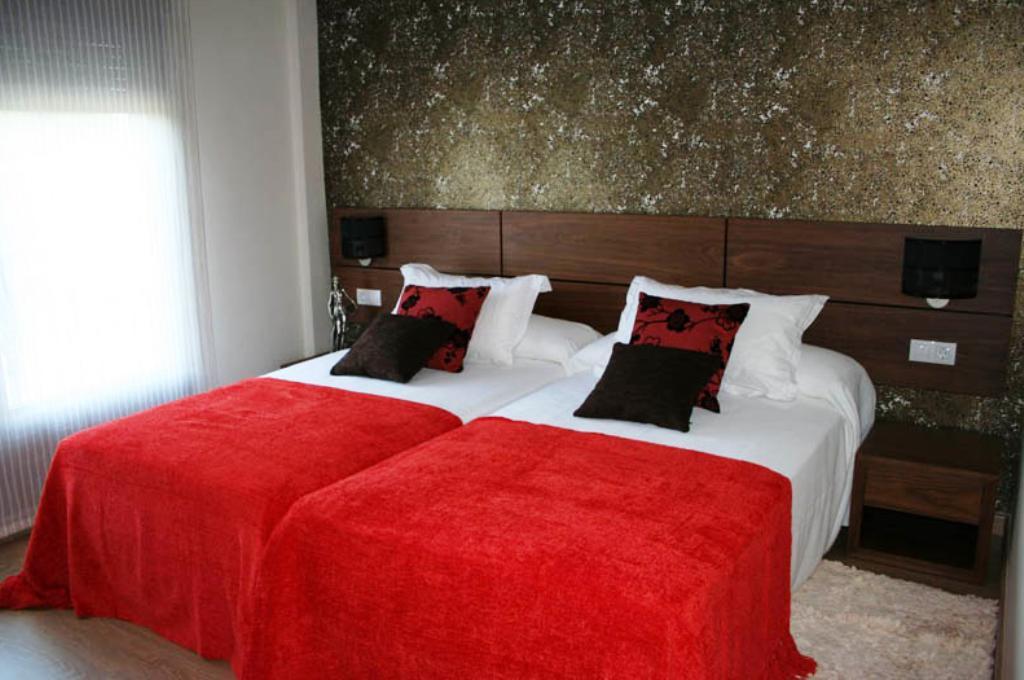 Double or Twin Room,104005751:JPEG